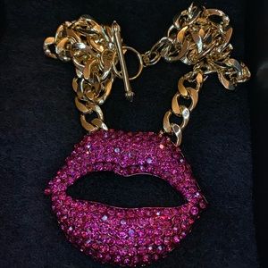 Natasha Rhinestone Lips Cuban Link Chain Necklace